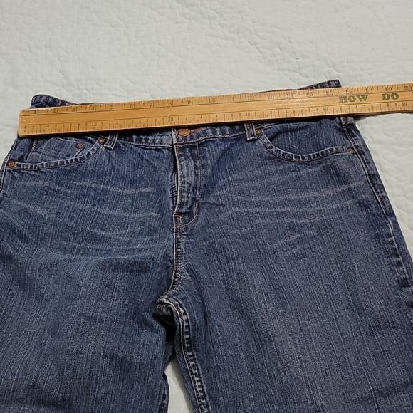 Levi's Mid Rise Boot Cut Jeans Sz 14 - Picture 5 of 8